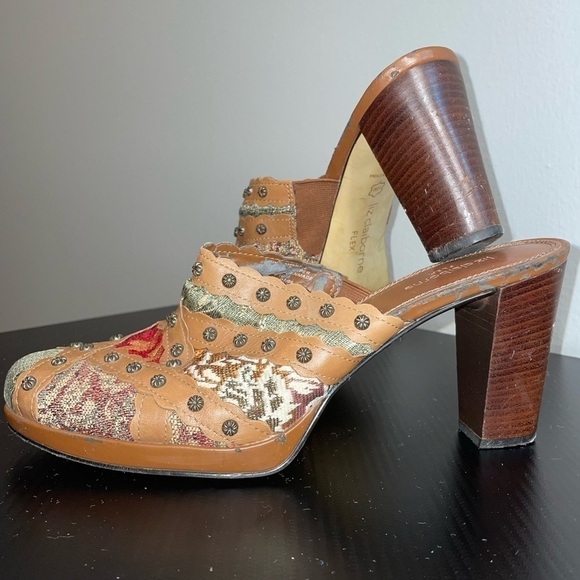 Liz Claiborne Mule Leather Flex Philomena 2 Embellished tapestry Clogs - Picture 4 of 9